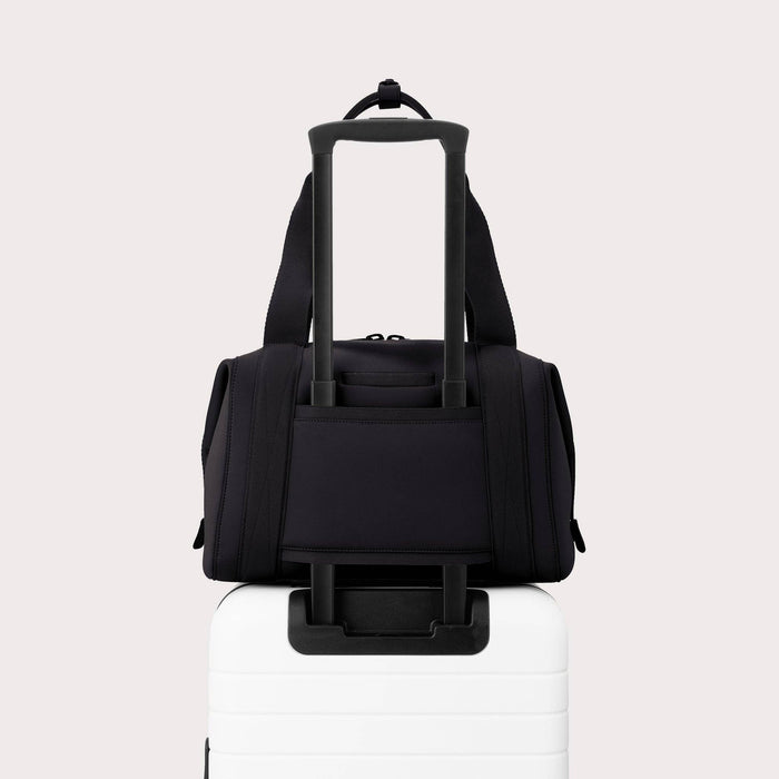 Landon Carryall in Onyx, Medium