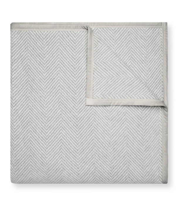 Harborview Herringbone Light Grey Blanket: Family-Size