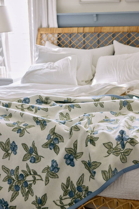 Blueberries Blanket: Original
