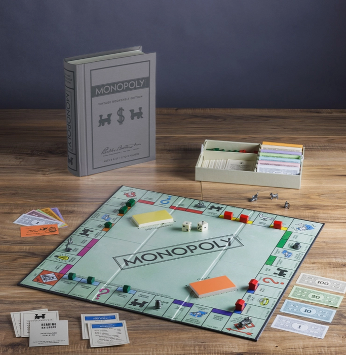 Vintage Bookshelf | Monopoly