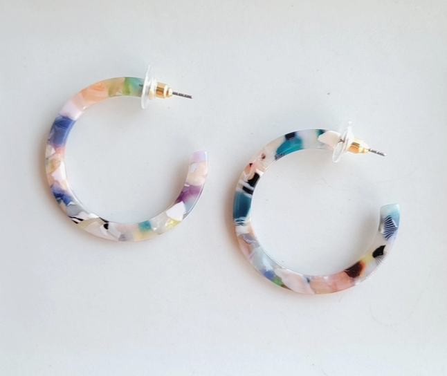 Multicolor Camy Med Hoop Earrings