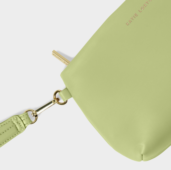 Serena Wristlet | Soft Sage