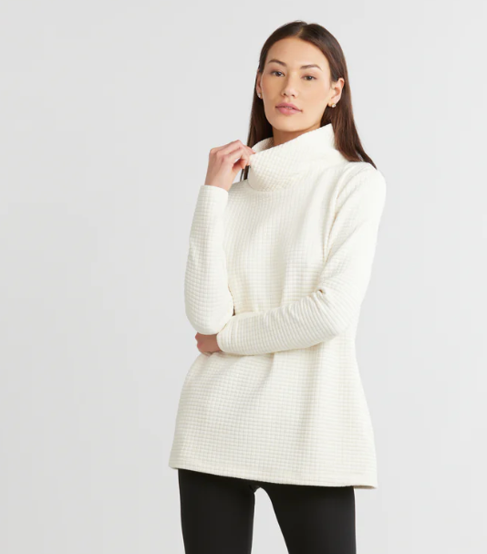 Cobble Hill Turtleneck in Waffle | Cream