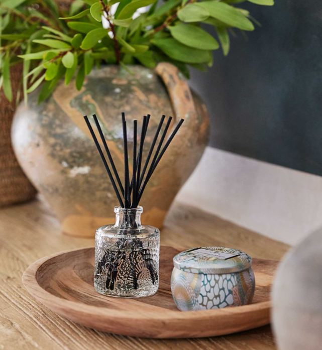 California Summers Voluspa Candle | Mini Tin