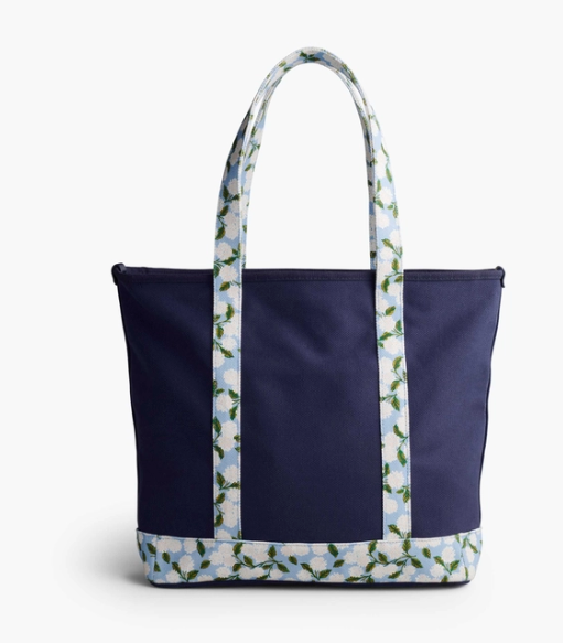 Hydrangea Canvas Carry All
