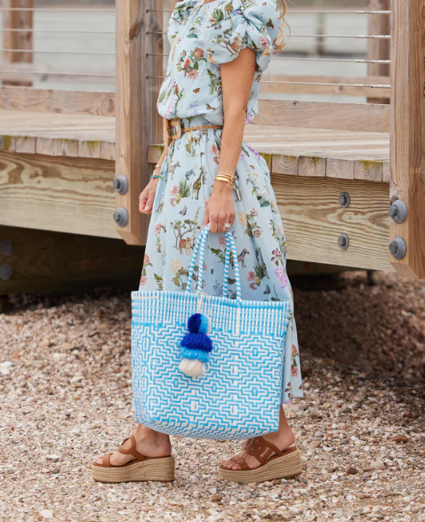Medium Tote | Sconset in Sky
