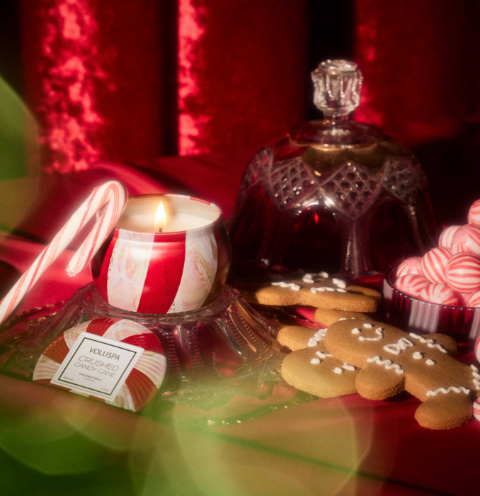 Crushed Candy Cane Voluspa Candle | Mini Tin