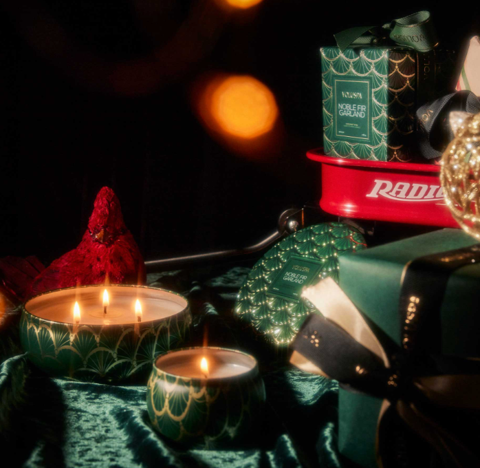 Noble Fir Voluspa Candle | Mini Tin