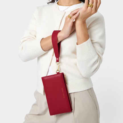 Zara Wristlet Purse | Garnet Red