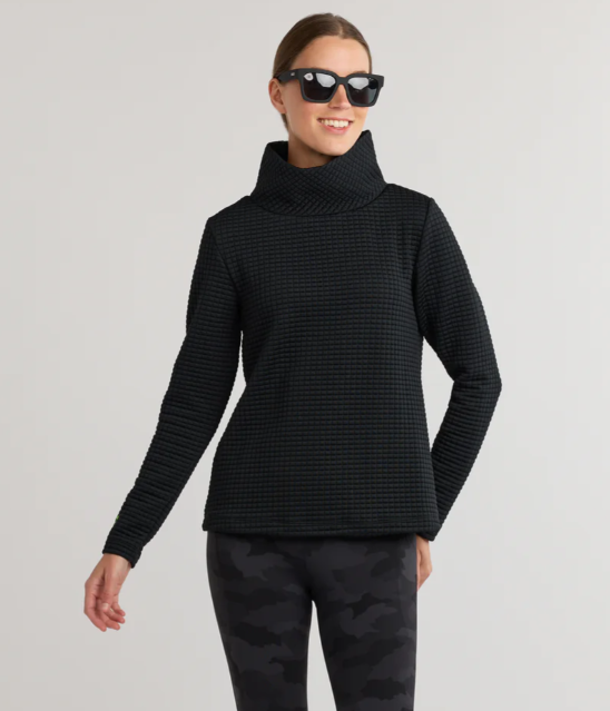 Greenpoint Turtleneck in Waffle | Black