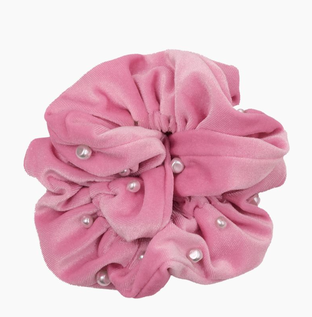 Lilly Velvet Ruffle Scrunchie | Conch Shell Pink