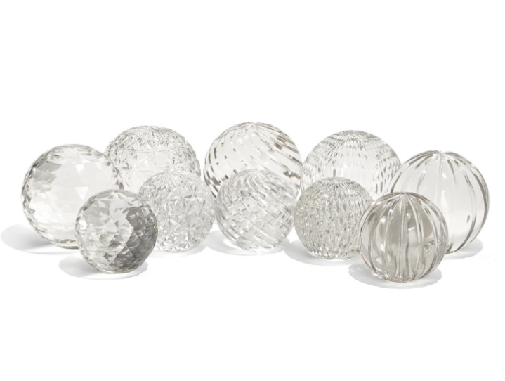Small Patterned Crystal Paperweight
