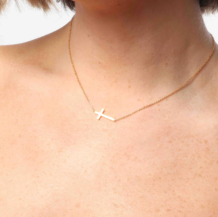 Cross Water-Resistant Chain