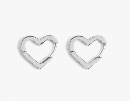 Dolly Silver Water-Resistant Huggies