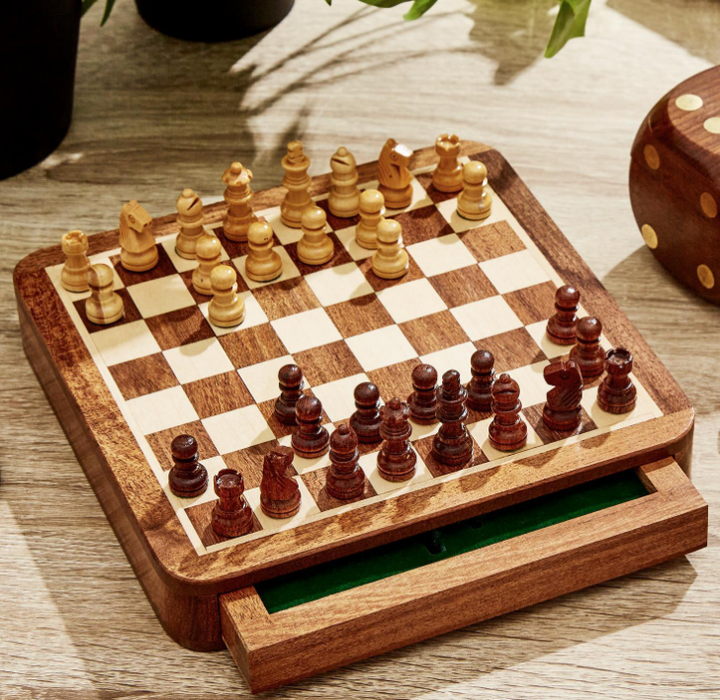 Magnetic Wooden Chess Set