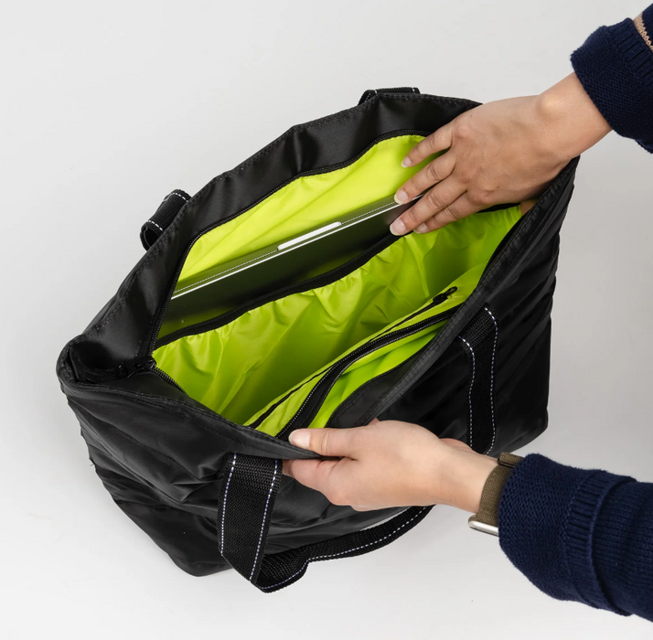 Layover Tote