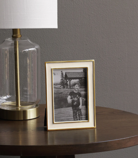 8617 Encanto Jason 4x6 Frame | Cream