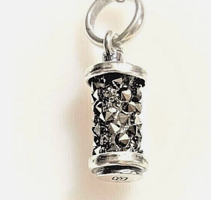 KRIS2SS-RAD Kristal Spinner Charm Radiate