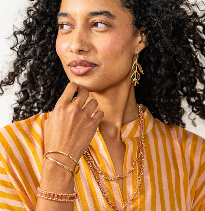 Rosemary Thread Long Necklace | Coral