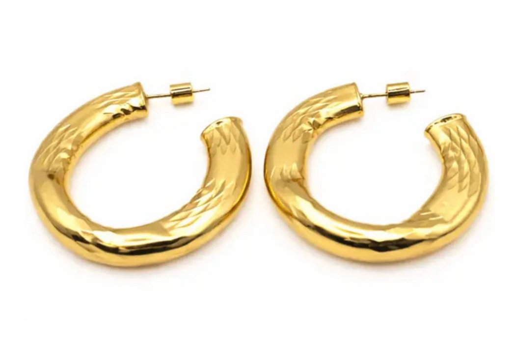 Allure 38mm Gold Organic Hoops