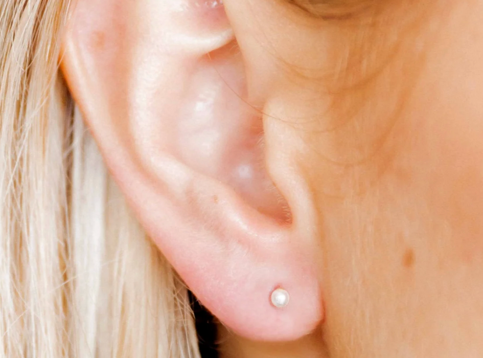 Payton 3mm Pearl Stud Earrings