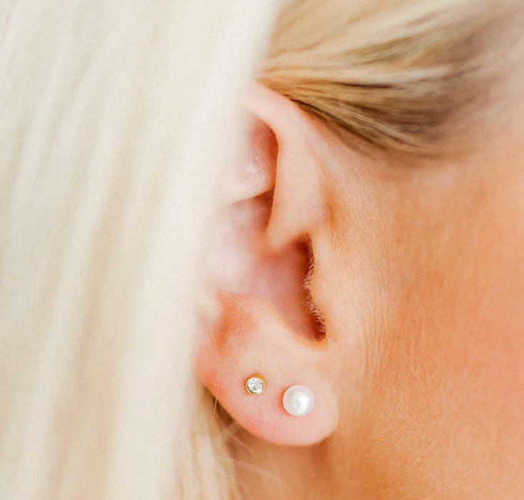 Payton 5mm Pearl Stud Earrings