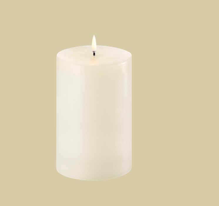 4" x 6" LED 1,000 Hr Pillar Candle | Ivory