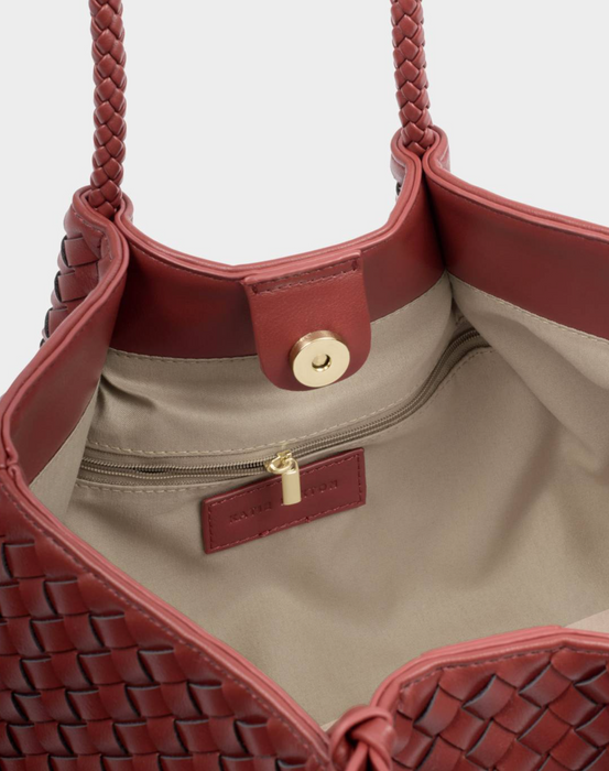 Nova Small Shoulder Tote | Crimson