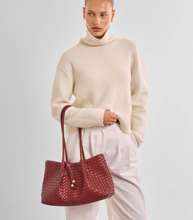Nova Small Shoulder Tote | Crimson