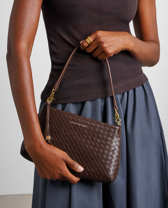 Nova Small Shoulder Bag | Chocolate
