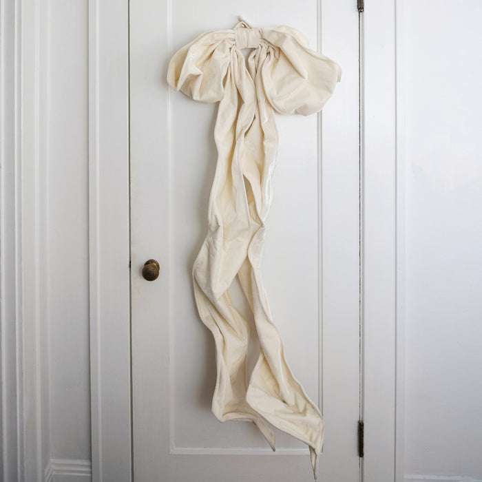 Oversized Fabric Velvet Bow