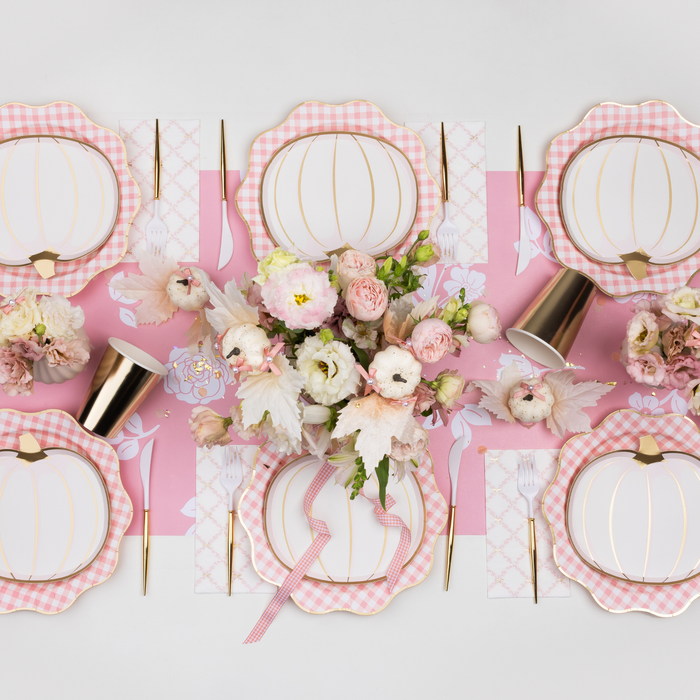 PETAL PINK GINGHAM DINNER PLATES