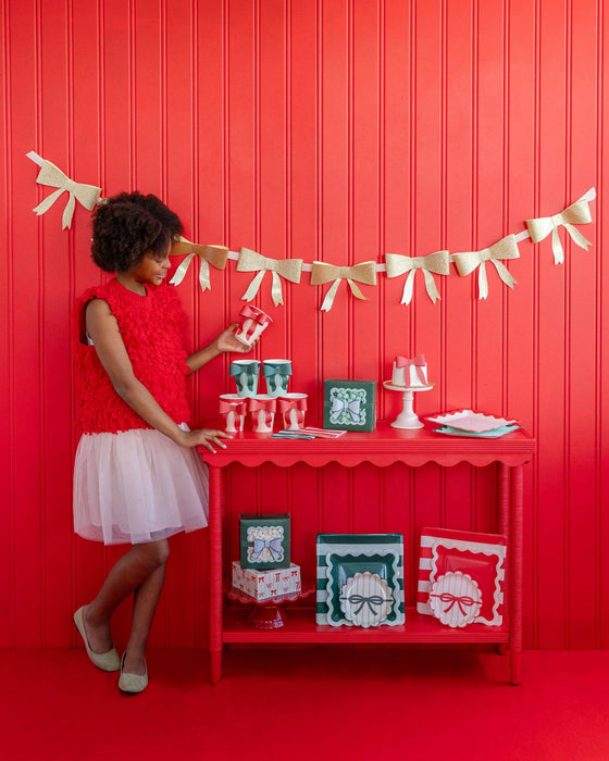 Assorted Stripes and Bow Scalloped Plate Set