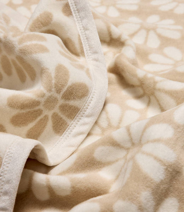 Fresh as a Daisy Wheat Midi Blanket