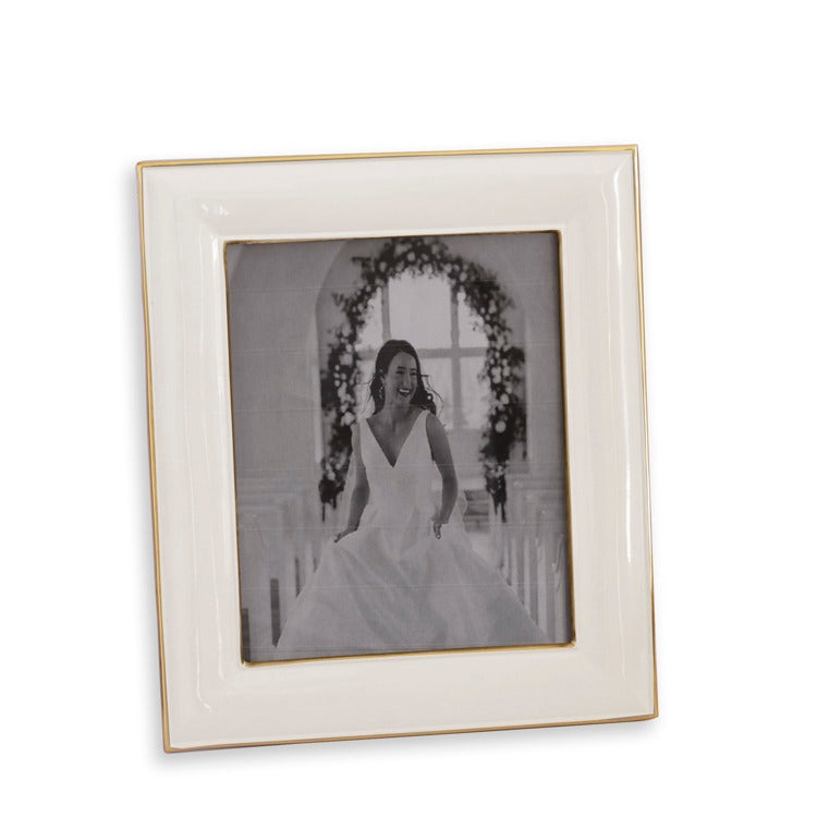 FRAME Encanto Charlotte 8 x 10 (Cream)