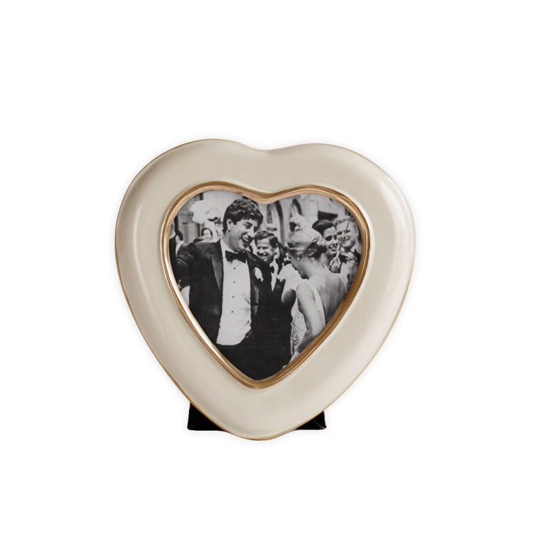 ENCANTO Giftables Heart Frame (Cream)