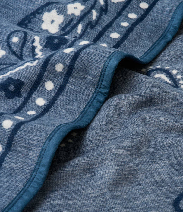 Vintage Blue Bandana Blanket: Original