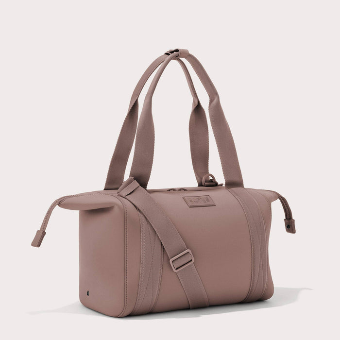 Landon Carryall in Dune, Medium