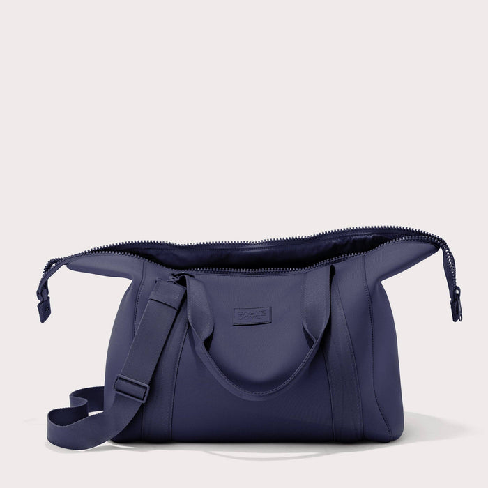 Landon Carryall in Storm, Large