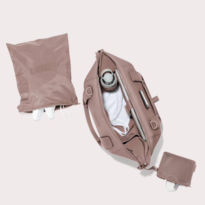 Landon Carryall in Dune, Medium