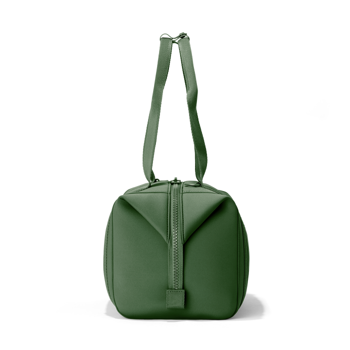 Landon Carryall in Pine, Medium