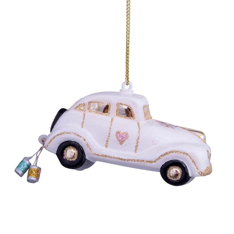 Ornament glass wedding car wtext just married H1.75"