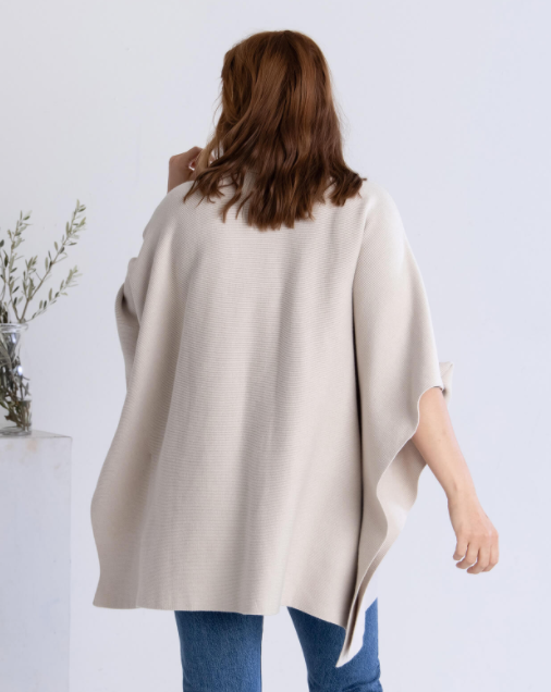 Anywear Poncho - Sand
