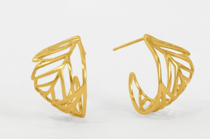 Foliole Huggie Earring