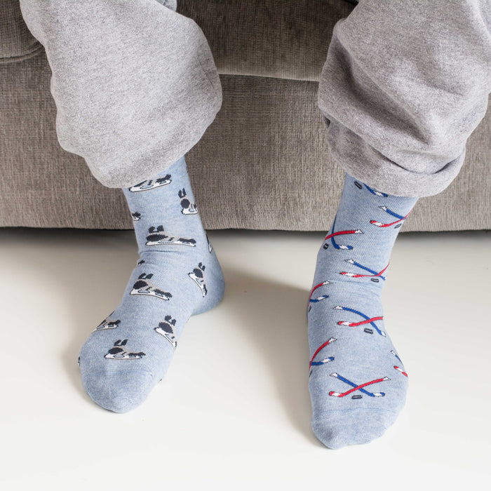 Hockey Sticks & Skates Mismatched Men’s Socks